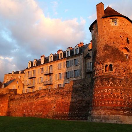 Logis Louisblanc, Muraille Romaine, Lit Queen-Size, Centre Ville Le Mans Zewnętrze zdjęcie