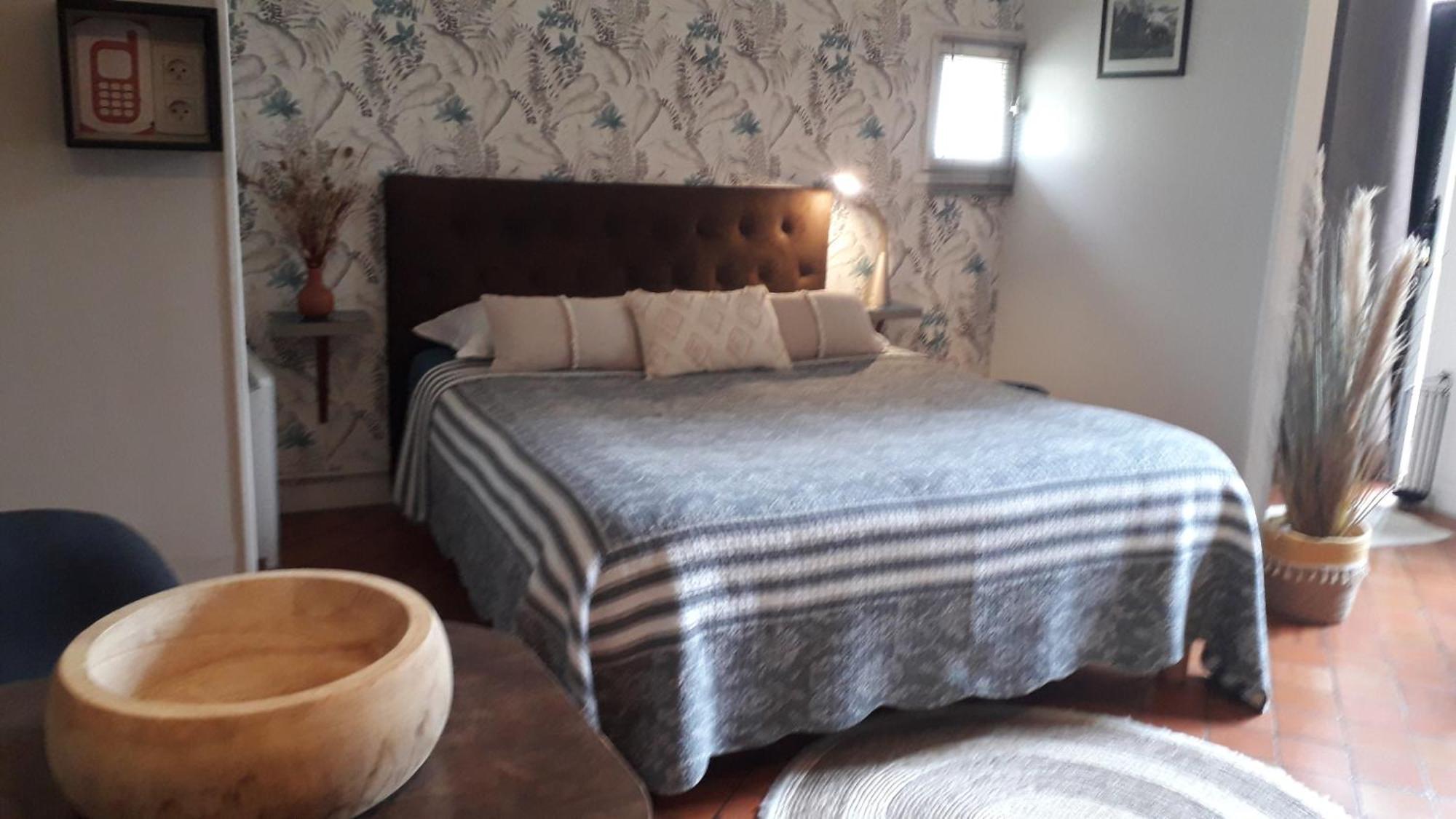 Logis Louisblanc, Muraille Romaine, Lit Queen-Size, Centre Ville Le Mans Zewnętrze zdjęcie