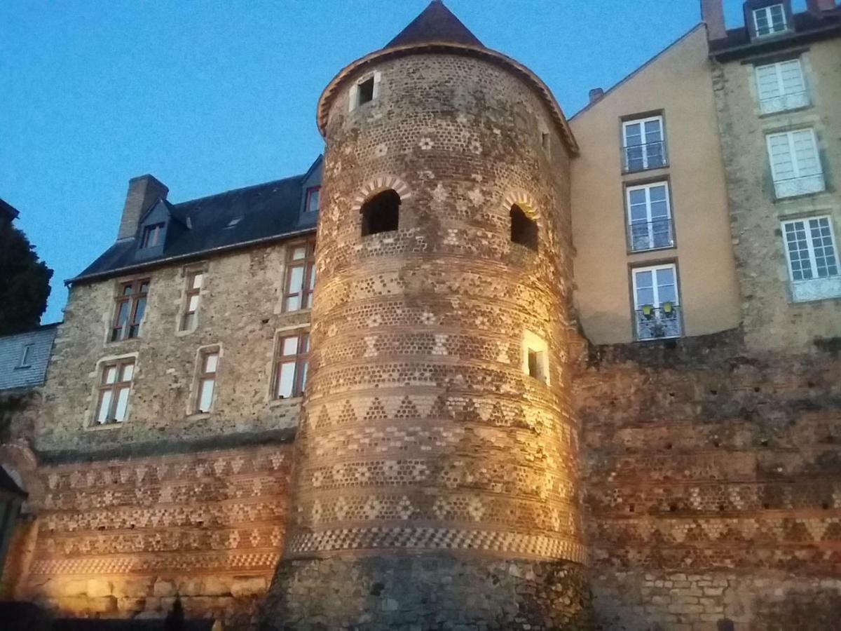 Logis Louisblanc, Muraille Romaine, Lit Queen-Size, Centre Ville Le Mans Zewnętrze zdjęcie