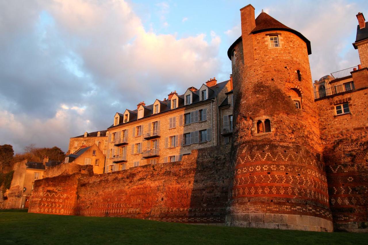 Logis Louisblanc, Muraille Romaine, Lit Queen-Size, Centre Ville Le Mans Zewnętrze zdjęcie