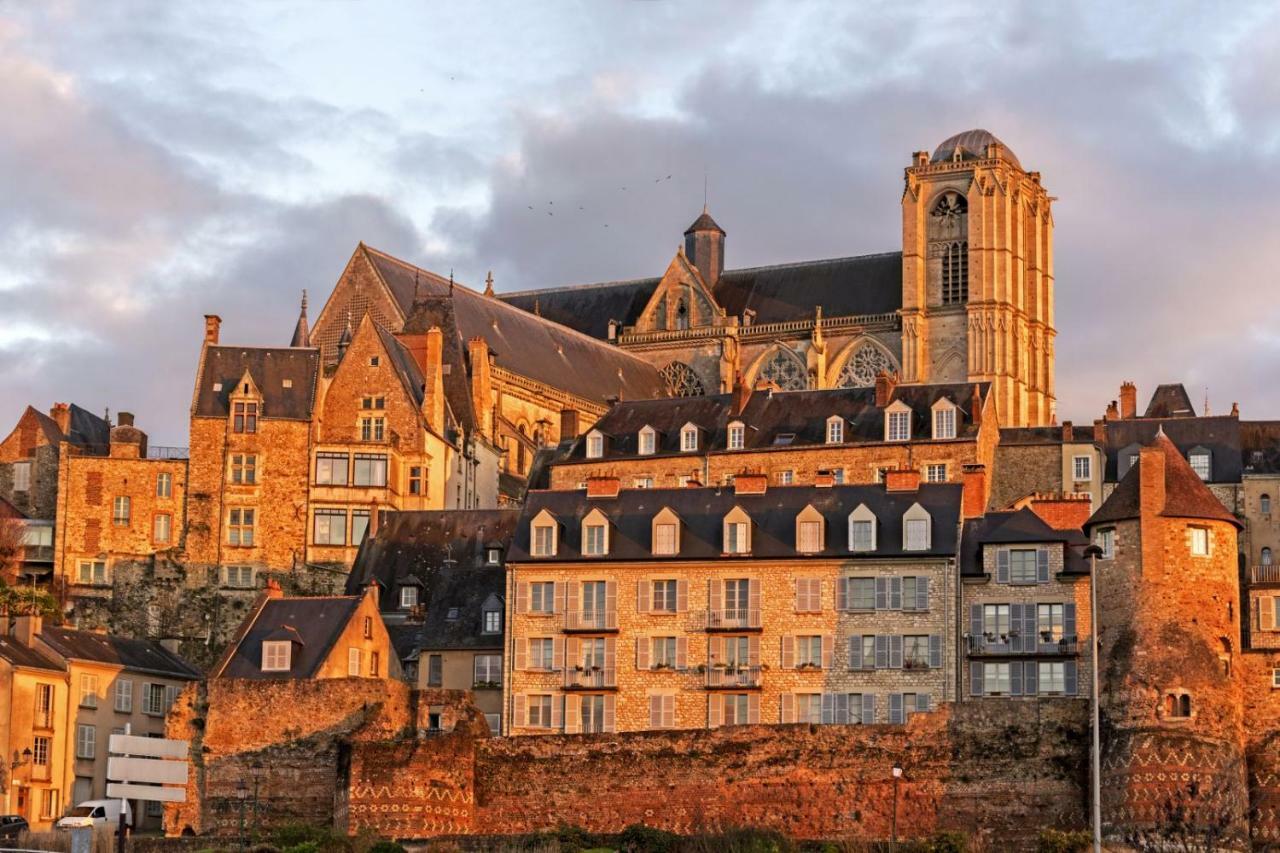 Logis Louisblanc, Muraille Romaine, Lit Queen-Size, Centre Ville Le Mans Zewnętrze zdjęcie