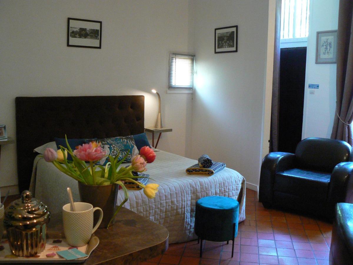 Logis Louisblanc, Muraille Romaine, Lit Queen-Size, Centre Ville Le Mans Zewnętrze zdjęcie